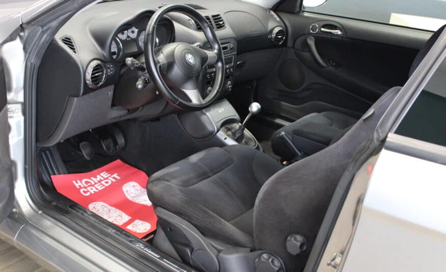 Alfa Romeo GT ‘2008 2.0JTS